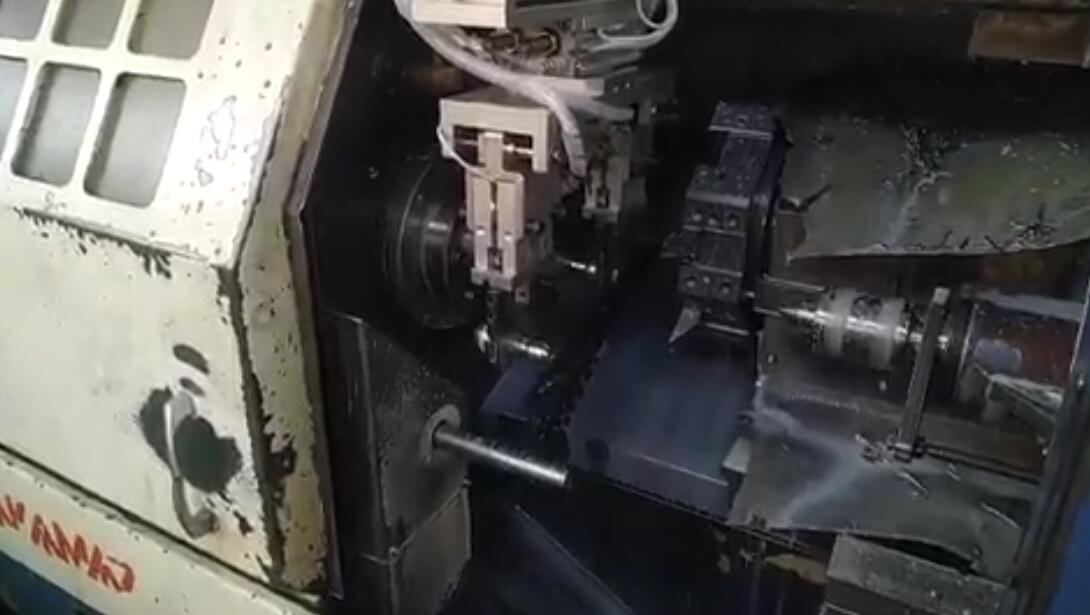 車床機(jī)械手